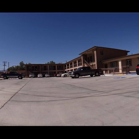 Executive Inn Mojave Exterior foto